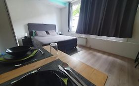 Le Cosy - Queen-Size, Full Equipe, Wifi, Parking